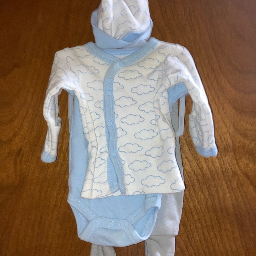 Preemie outfit